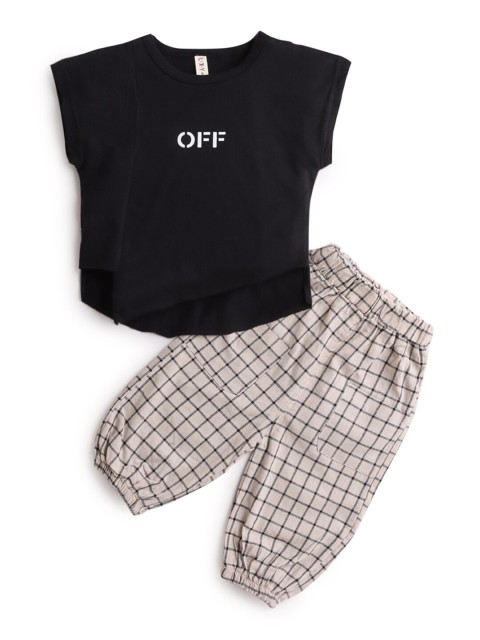 

Hopscotch Boys Black & Beige Printed T-shirt with Joggers