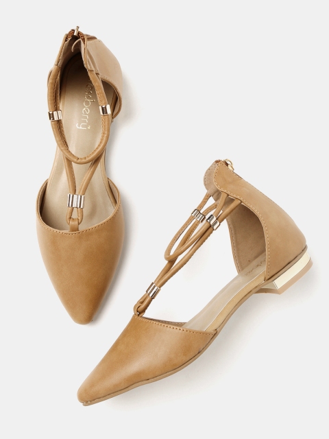 

DressBerry Women Camel Brown Flats