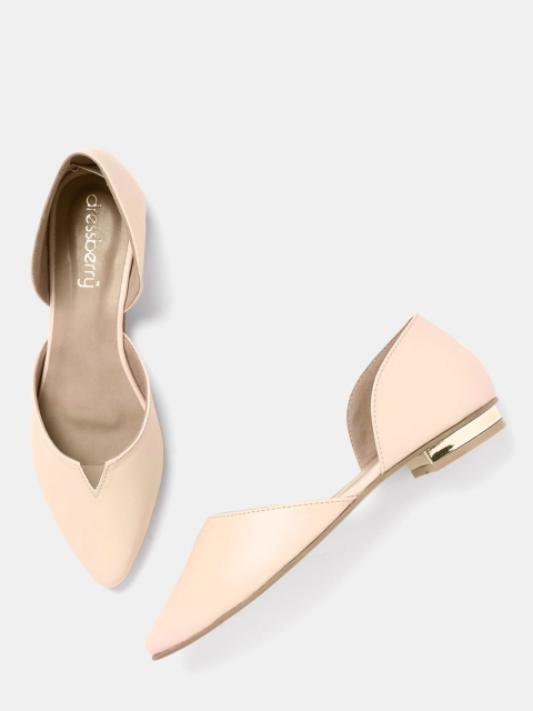 

DressBerry Women Nude-Coloured Solid Flats