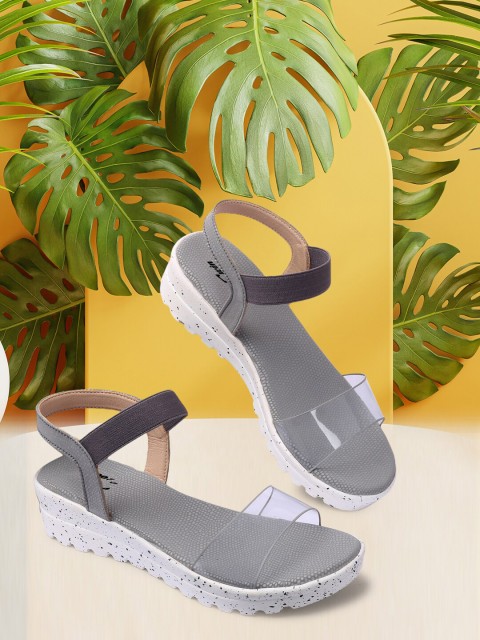 

TWIN TOES Women Grey Open Toe Flats