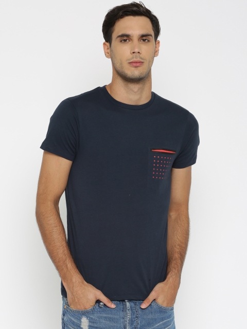 

Jack & Jones Men Navy Solid Round Neck T-shirt, Navy blue