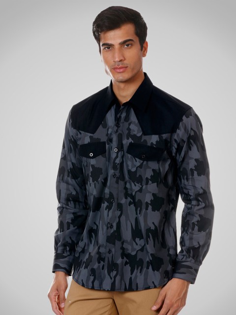 

SHIRT THEORY Men Black Comfort Printed Casual Shirt