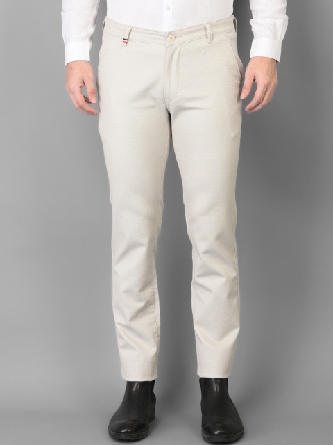 

Canary London Men Beige Textured Slim Fit Wrinkle Free Trousers