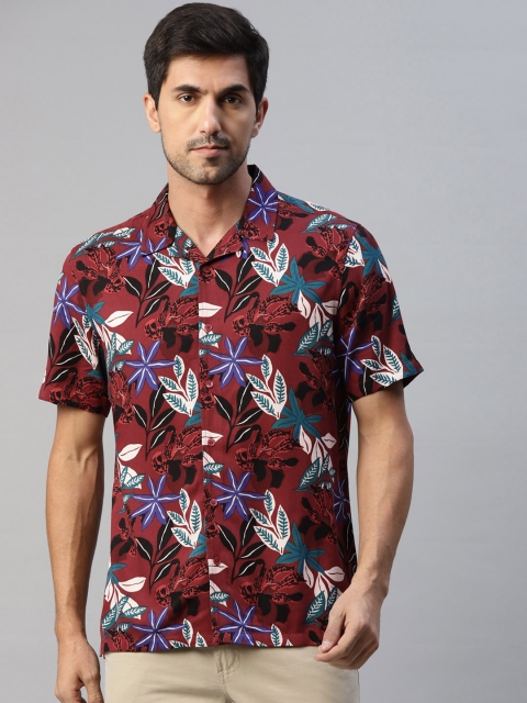 

Marks & Spencer Men Maroon Floral Print Casual Shirt