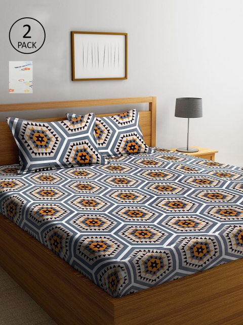 

KLOTTHE White & Grey Geometric 210 TC Set Of 2 King Bedsheet with 4 Pillow Covers