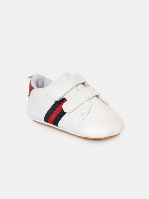 

Hopscotch Boys White Striped Sneakers