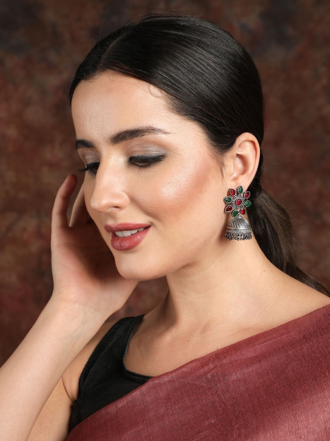 

Ishin Silver-Toned Dome Shaped Jhumkas Earrings