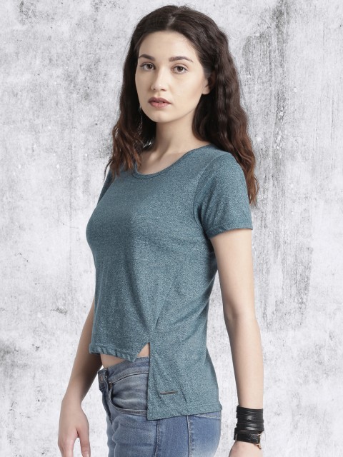 

Roadster Women Blue Solid Round Neck T-shirt