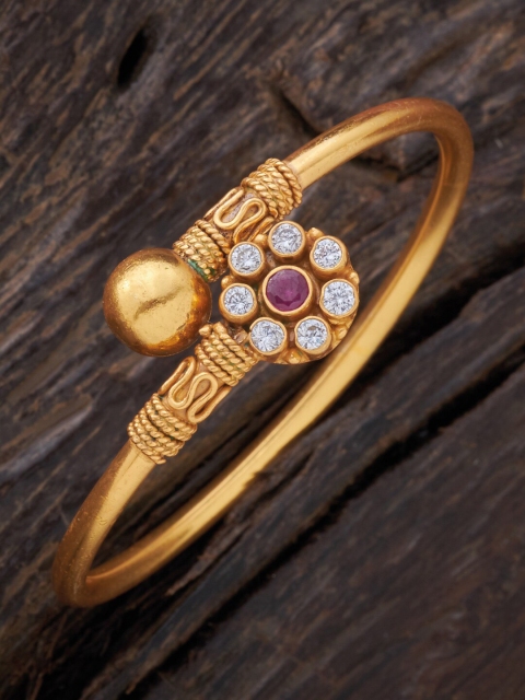 

Kushal's Fashion Jewellery Women Red & Gold-Toned Gold-Plated Kada Bracelet