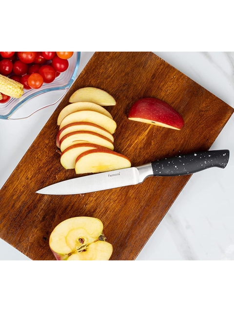 

Femora Black & Sliver Toned Solid Carbon Steel Knife