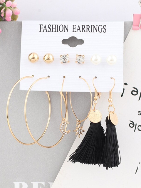 

ANNA CREATIONS Gold-Toned Contemporary Hoop Earrings
