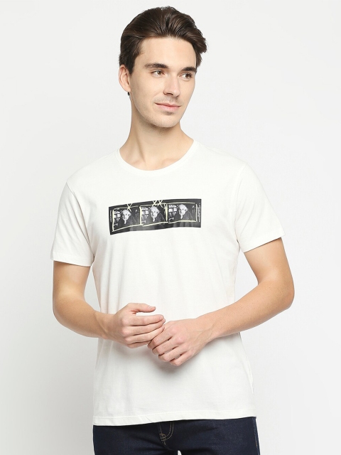 

SPYKAR Men White Typography Printed Applique Slim Fit T-shirt