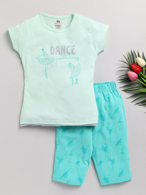 

Dear to Dad Girls Turquoise Blue Printed Pure Cotton T-shirt with Capris