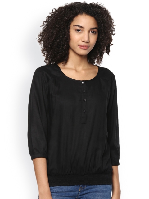 

Harpa Black Blouson Top