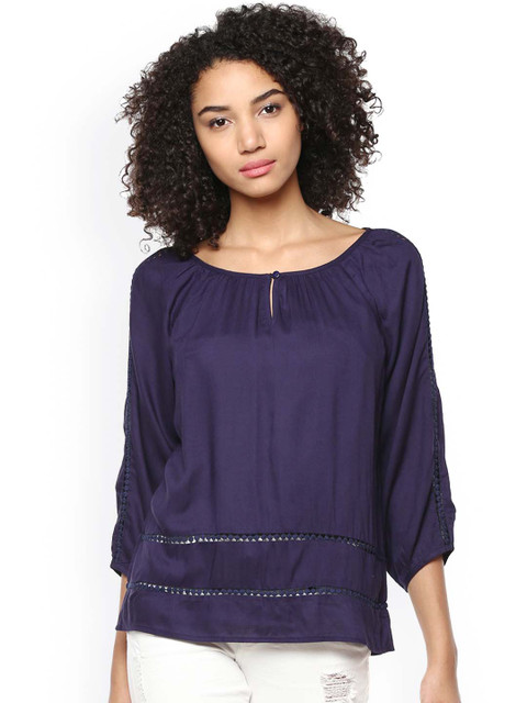 

Harpa Women Blue Top
