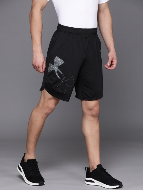 

UNDER ARMOUR Men Black Train Stretch Graphic Shorts