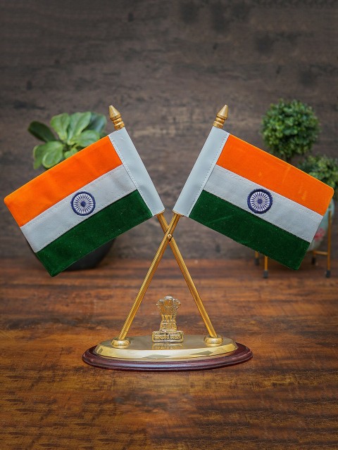 

StatueStudio Gold-Toned Textured Brass Indian Flag Showpiece
