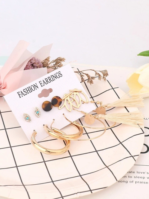 

ANNA CREATIONS Gold-Toned Contemporary Studs Earrings