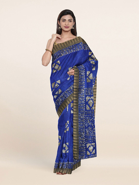

Pothys Blue & White Batik Printed Saree