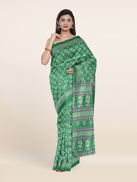 

Pothys Green & White Printed Saree