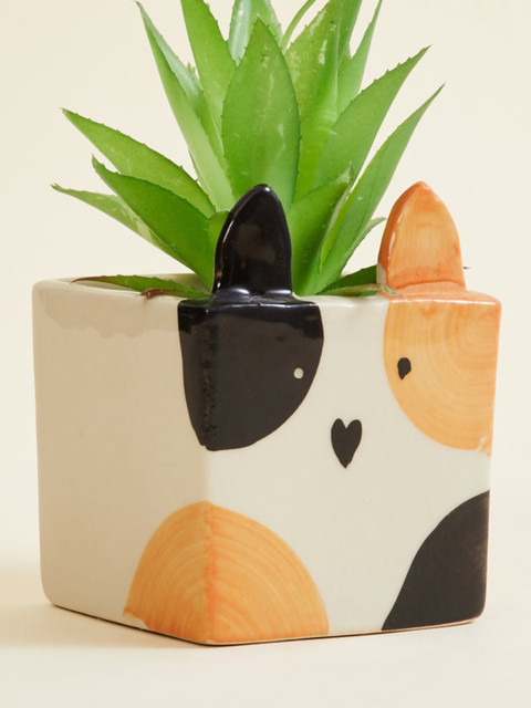 

Home Centre Beige Printed Mickey Square Ceramic Planter