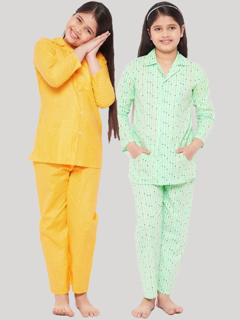 

KYDZI Girls Green & Mustard Printed Night suit