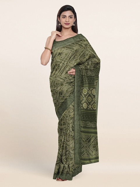 

Pothys Green & Cream-Coloured Linen Blend Saree