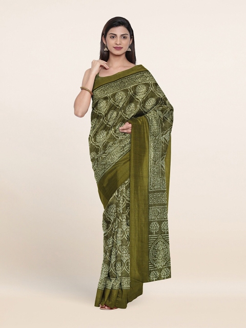 

Pothys Green & White Cotton Blend Zari Saree