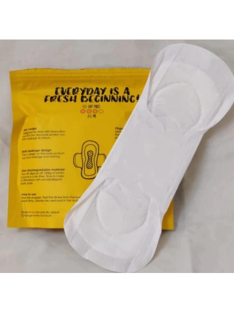 

LEMME BE Set of 2 Purple Cup and Heavy Flow Day Pads, White