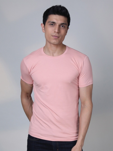 

Tinted Men Peach-Coloured Slim Fit T-shirt