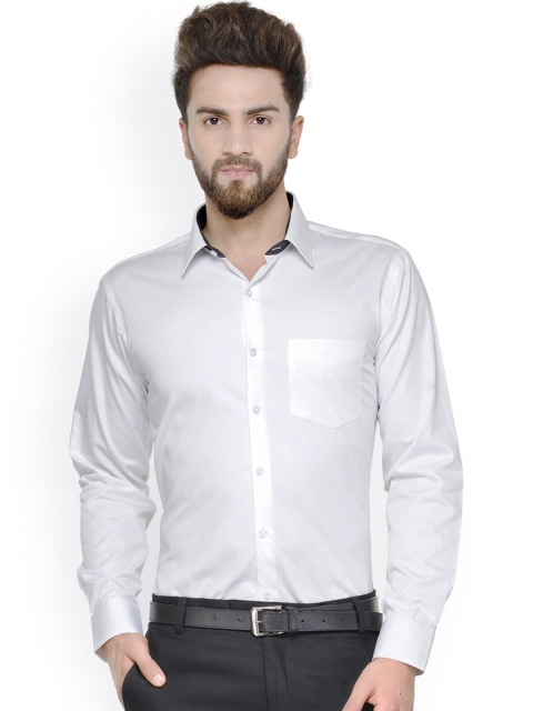 

Hancock Men White Solid Slim Fit Formal Shirt