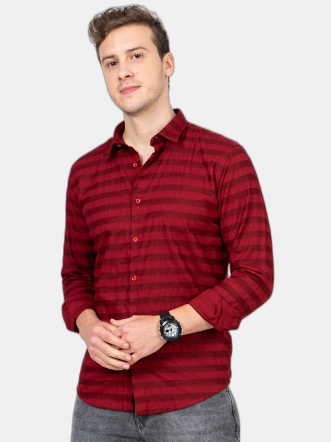 

SORATIA Men Maroon Slim Fit Horizontal Stripes Striped Casual Shirt