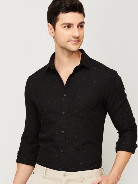 

CODE by Lifestyle Men Black Standard Casual Shirt