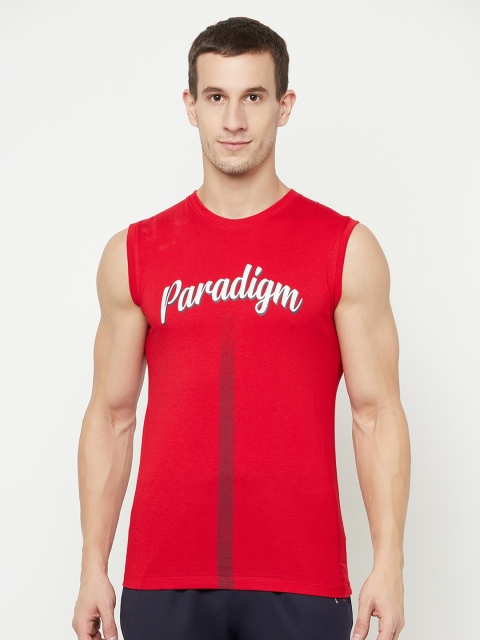 

Octave Men Red Typography Printed T-shirt