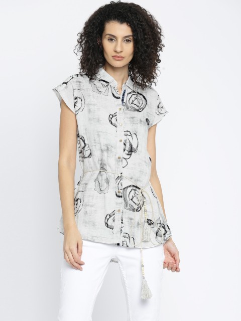 

Deal Jeans Women Off-White Printed Shirt
