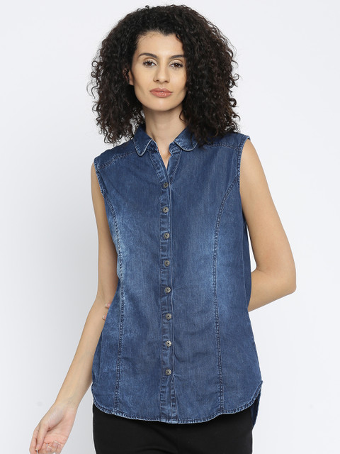 

Deal Jeans Women Blue Faded Casual Shirt