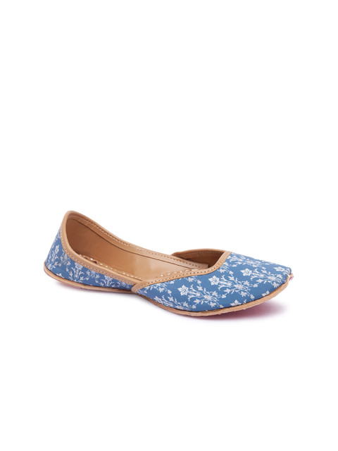 

Holii Women Blue Ethnic Mojaris Flats