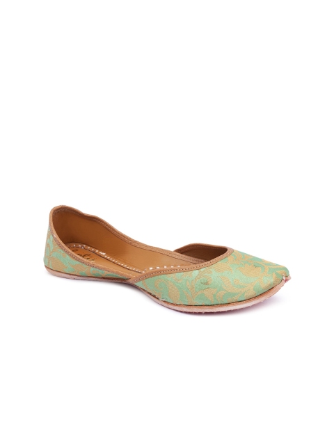 

Holii Women Green Printed Leather Ethnic Mojaris Flats