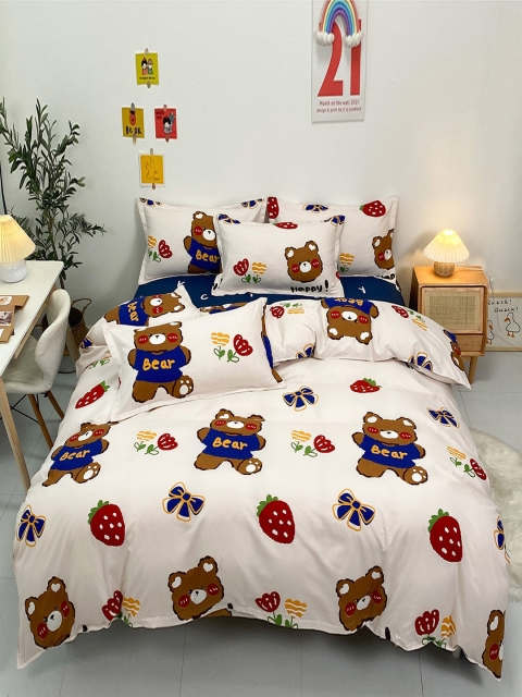 

JC Collection Blue & Cream-Colored Printed Single Bedding Set With Quilt