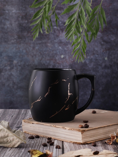 

OddCroft Black & Gold-Toned Printed Ceramic Matte Cup