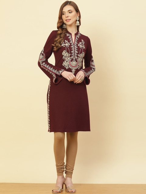 

Lakshita Women Burgundy Embroidered Flared Sleeves Thread Work Velvet Kurta
