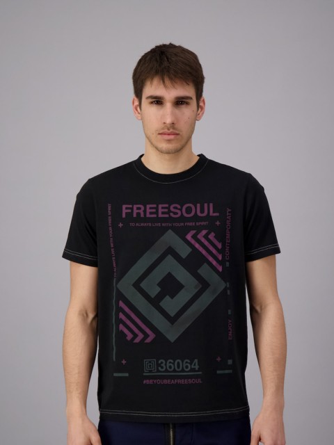 

FREESOUL Men Black Printed T-shirt