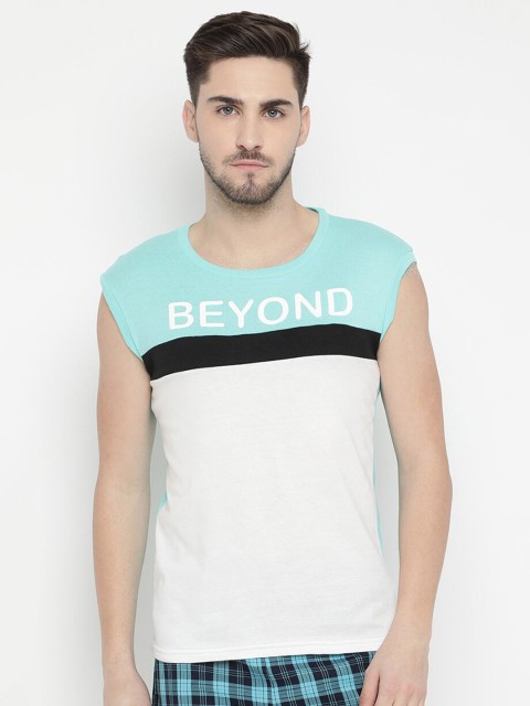 

V2 Value & Variety Men Green Typography Printed Applique T-shirt