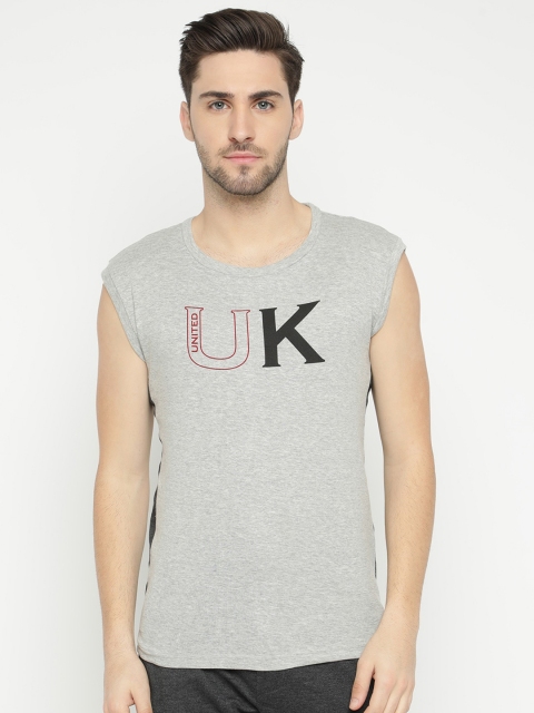 

V2 Value & Variety Men Grey Typography Printed Applique T-shirt