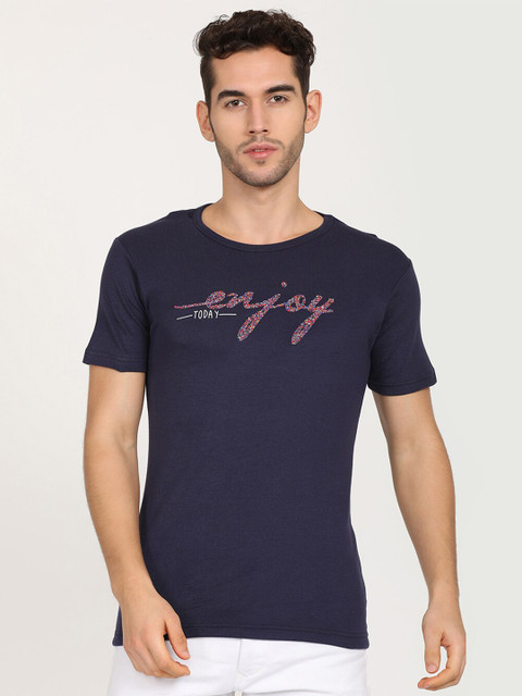 

V2 Value & Variety Men Blue T-shirt