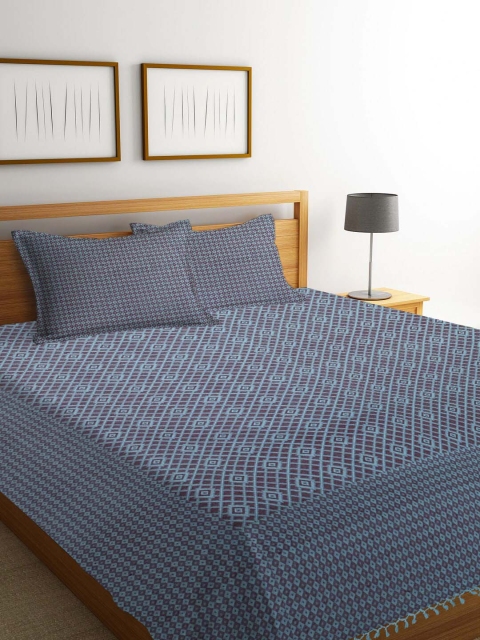 

Dhrohar Blue Printed Double King Bed Cover With 2 Pillow Covers