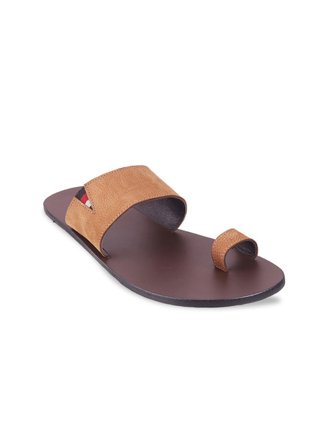 

Metro Men Beige & Brown Leather Comfort Sandals