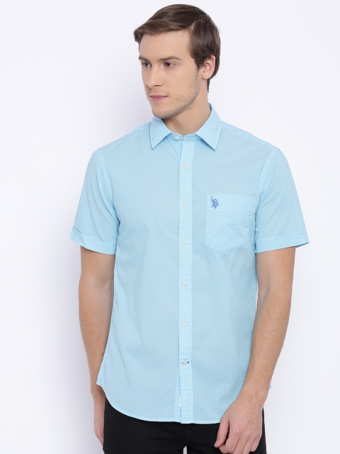 

U.S. Polo Assn. Men Blue Tailored Fit Solid Casual Shirt