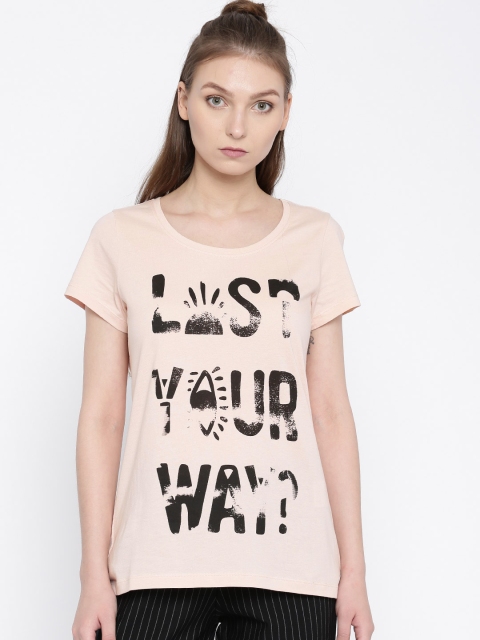 

Vero Moda Women Peach Printed Round Neck T-shirt
