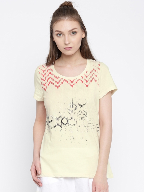 

Vero Moda Women Cream Printed Round Neck T-Shirt